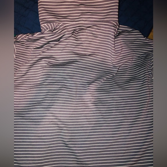 Gamecocks shirt very comfortable almost like silk feel - Picture 4 of 4